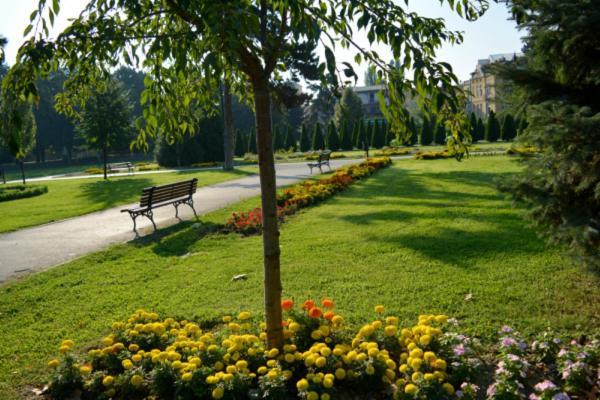 Ferienwohnung Bohemian Quarter / City Park, Free Parking Skopje Exterior foto